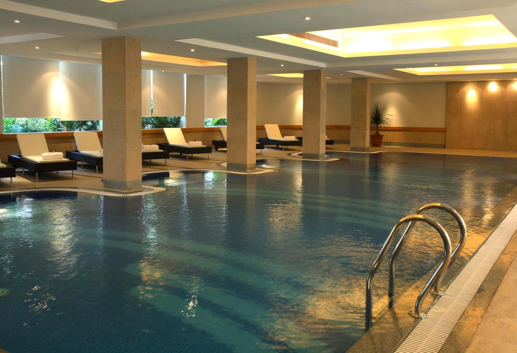 Ellaa Hotel Gachibowli Hyderabad Eksteriør billede