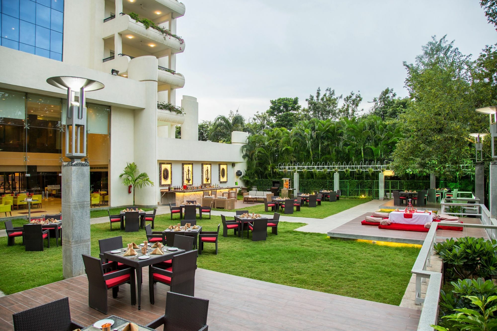 Ellaa Hotel Gachibowli Hyderabad Eksteriør billede