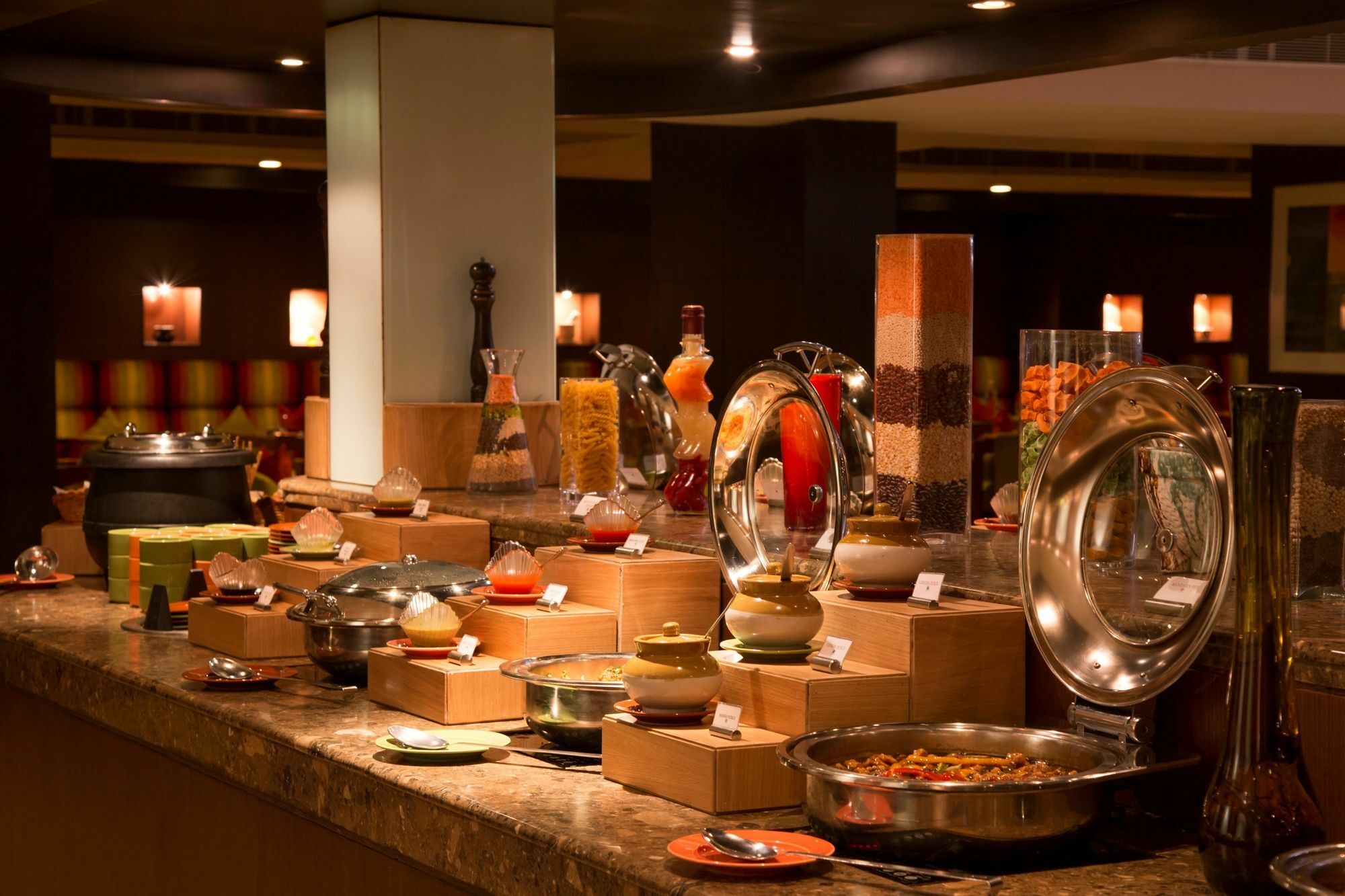 Ellaa Hotel Gachibowli Hyderabad Eksteriør billede
